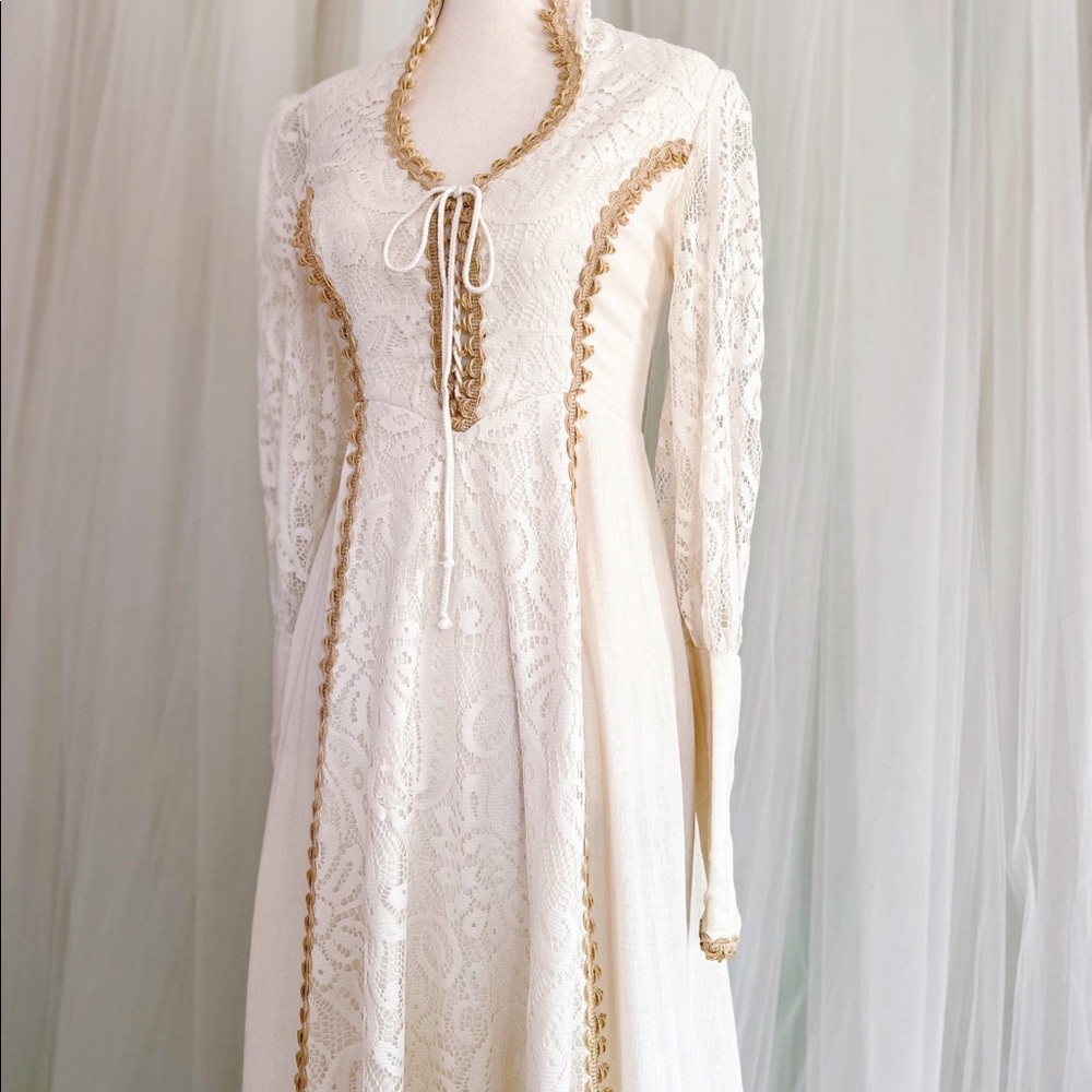 Vintage 70s Gunne Sax STYLE Prairie
Renaissance CottageCore Wedding Maxi Dress